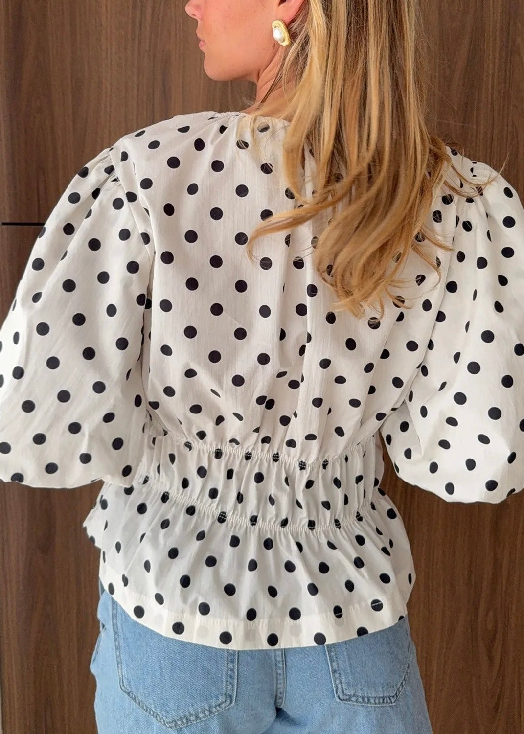 Maja Sundsvall blouse Frontansicht in Weiß – Scandi Style | Vera Stockholm