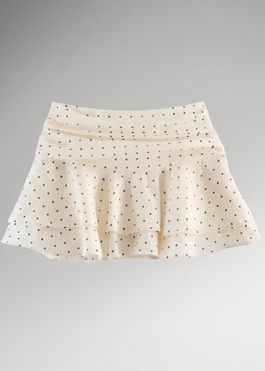 Ebba Marstrand Skirt Produktfoto in Weiß mit Polka Dots – Stockholm Fashion | Vera Stockholm