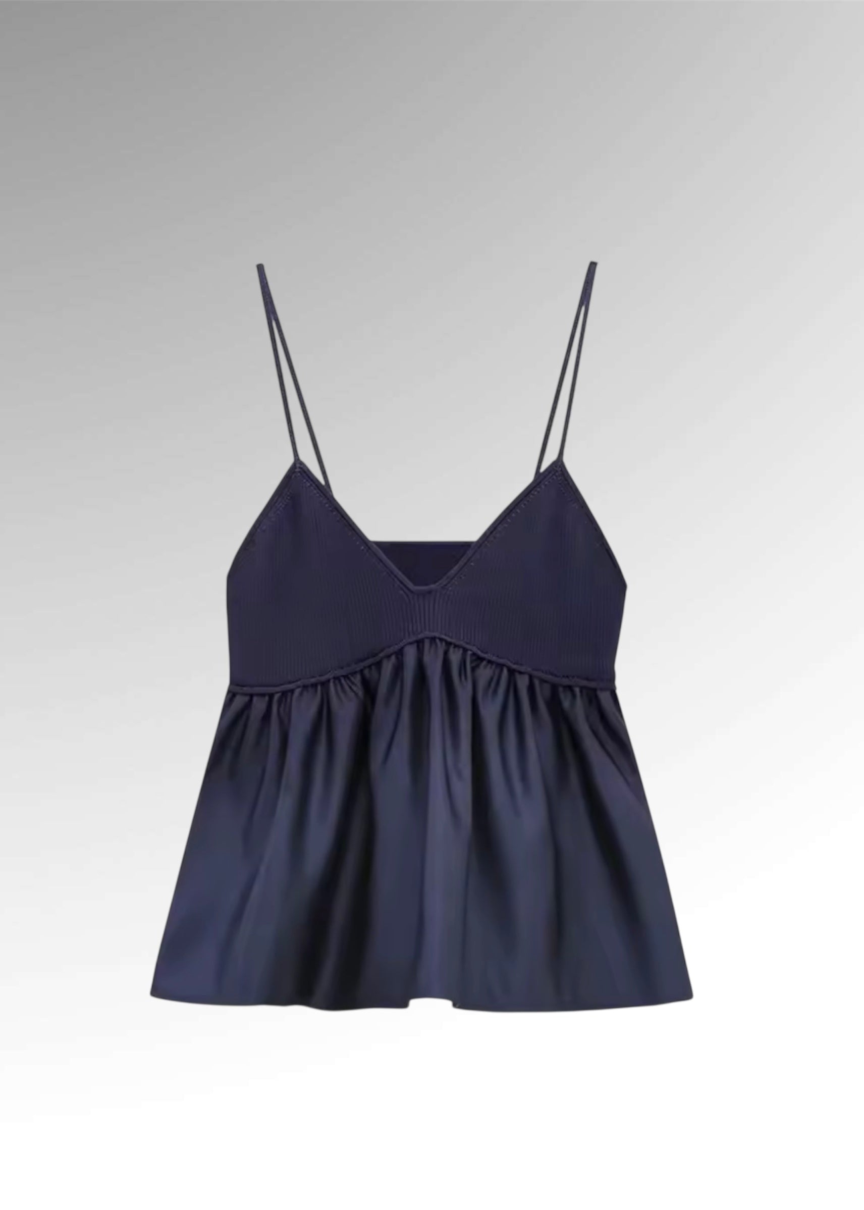 Tindra Boglösa top Outfit-Styling in Marineblau – Scandinavian Look | Vera Stockholm